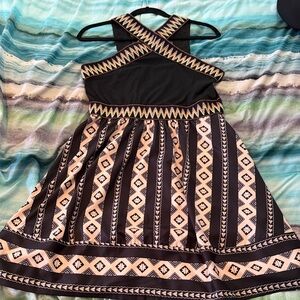 Stylish Black and Tan women’s Dress, geometrical boho print brand new W tags
